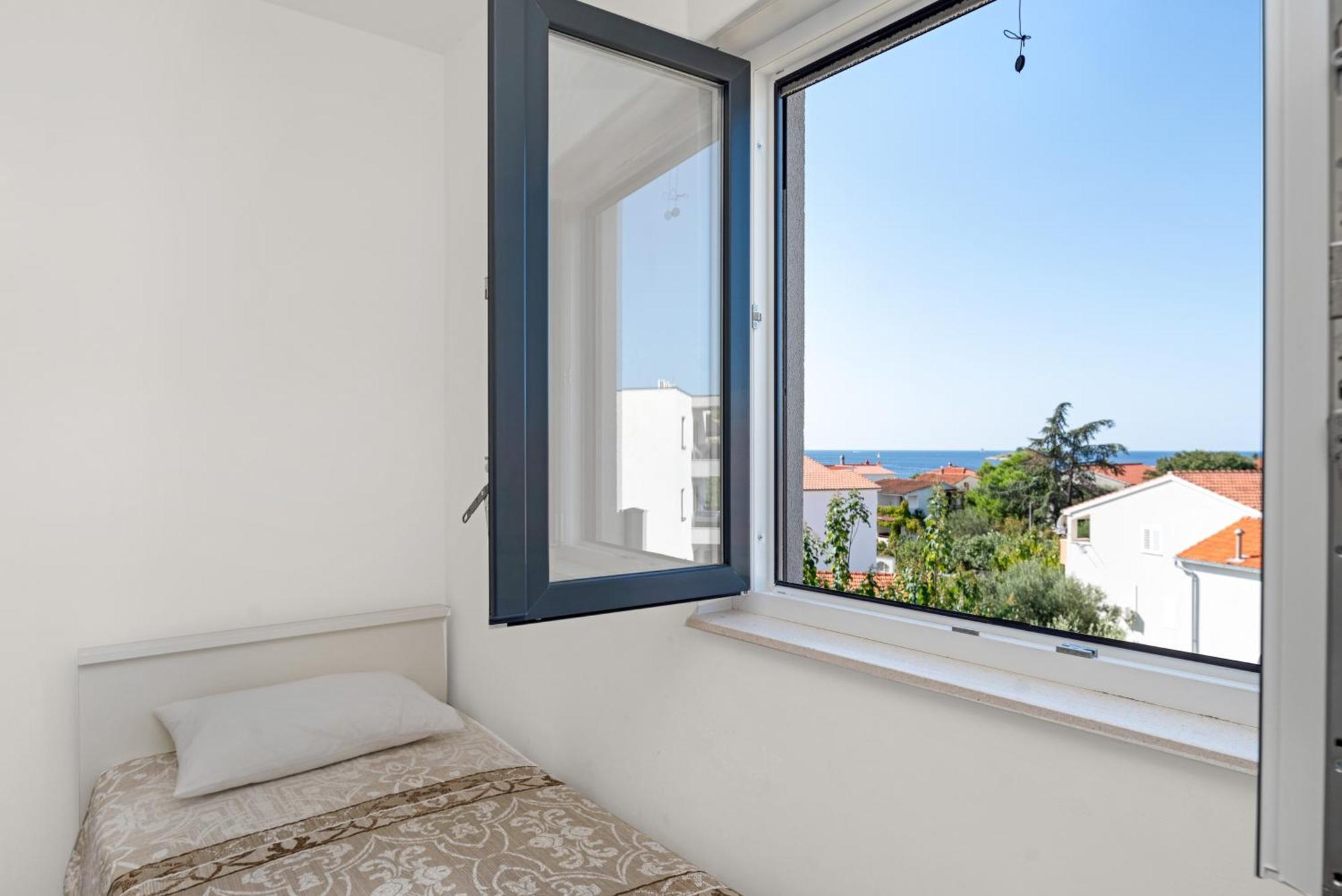 Apartments Boomerang Rogoznica  Luaran gambar