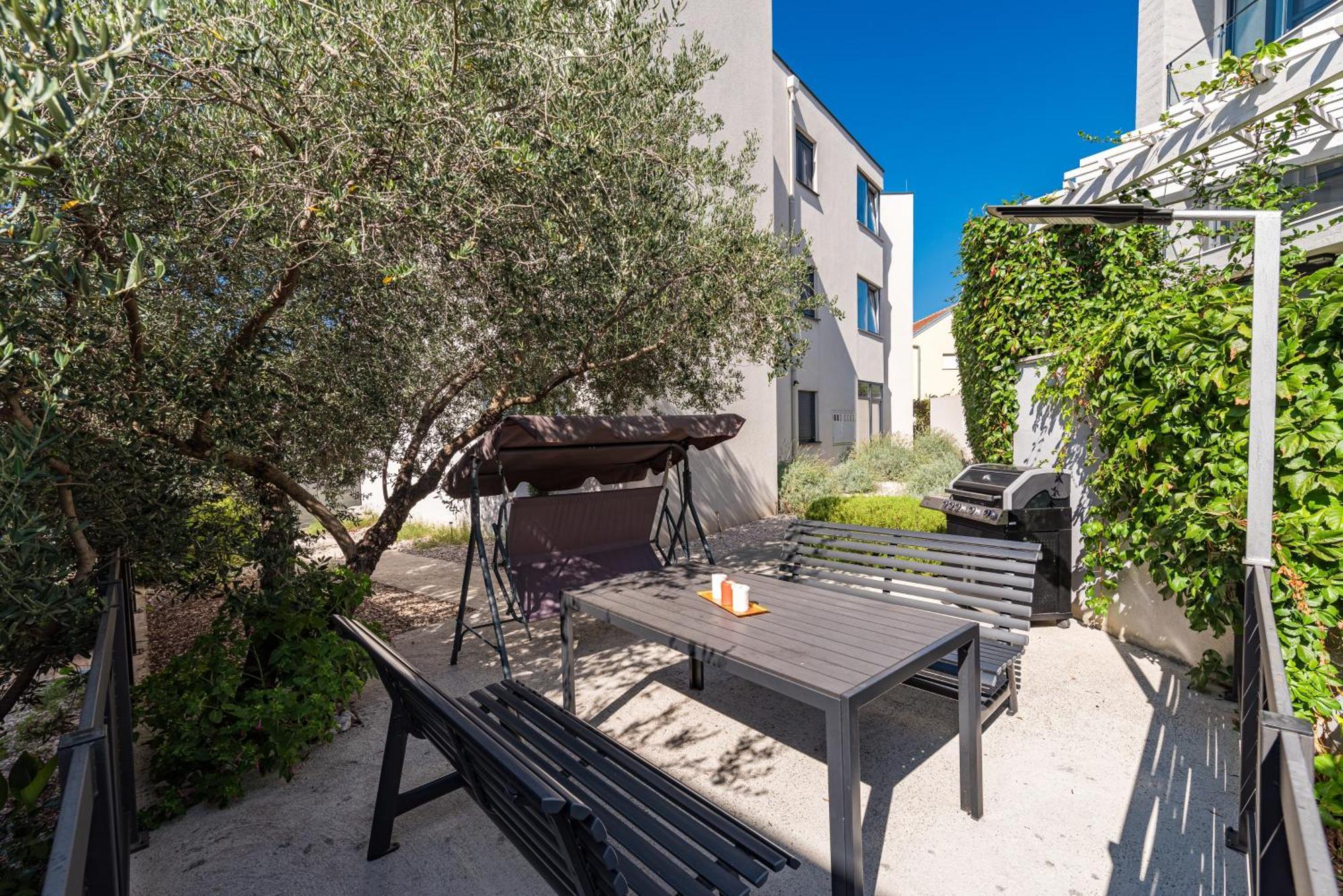 Apartments Boomerang Rogoznica  Luaran gambar